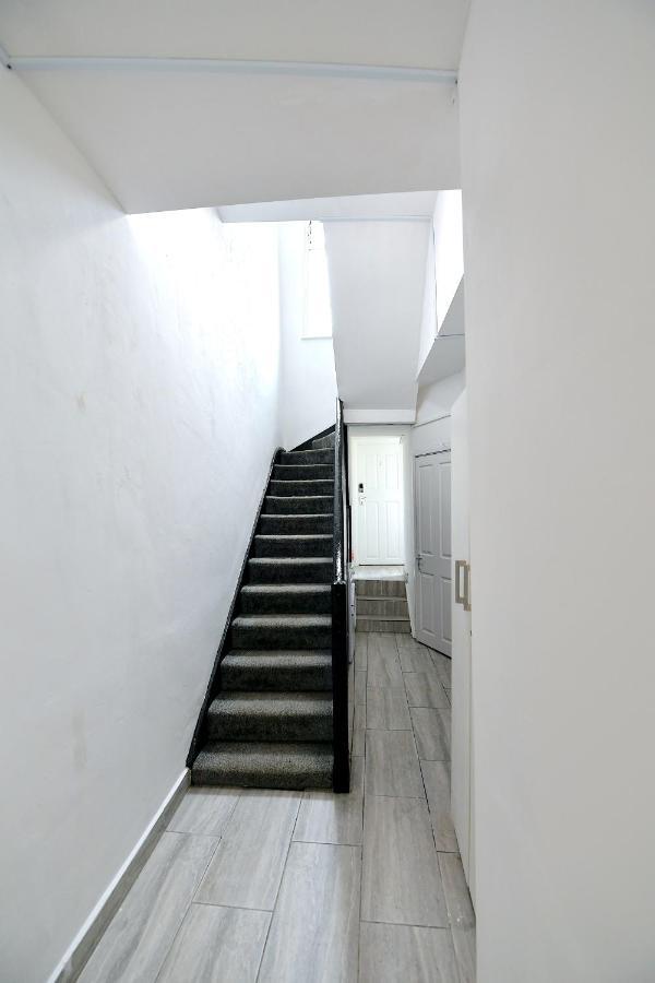 City Central Apartments Лондон Экстерьер фото