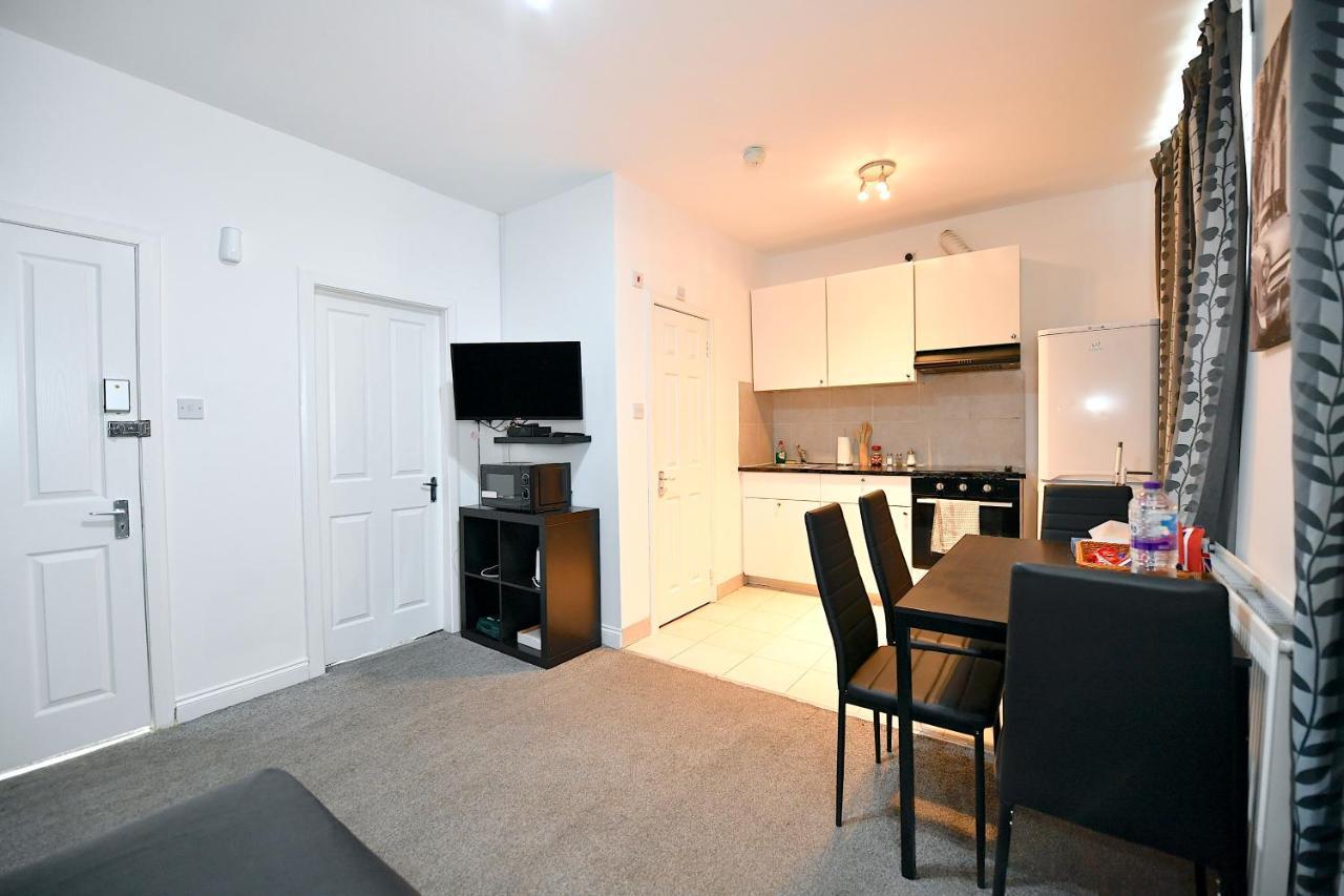 City Central Apartments Лондон Экстерьер фото