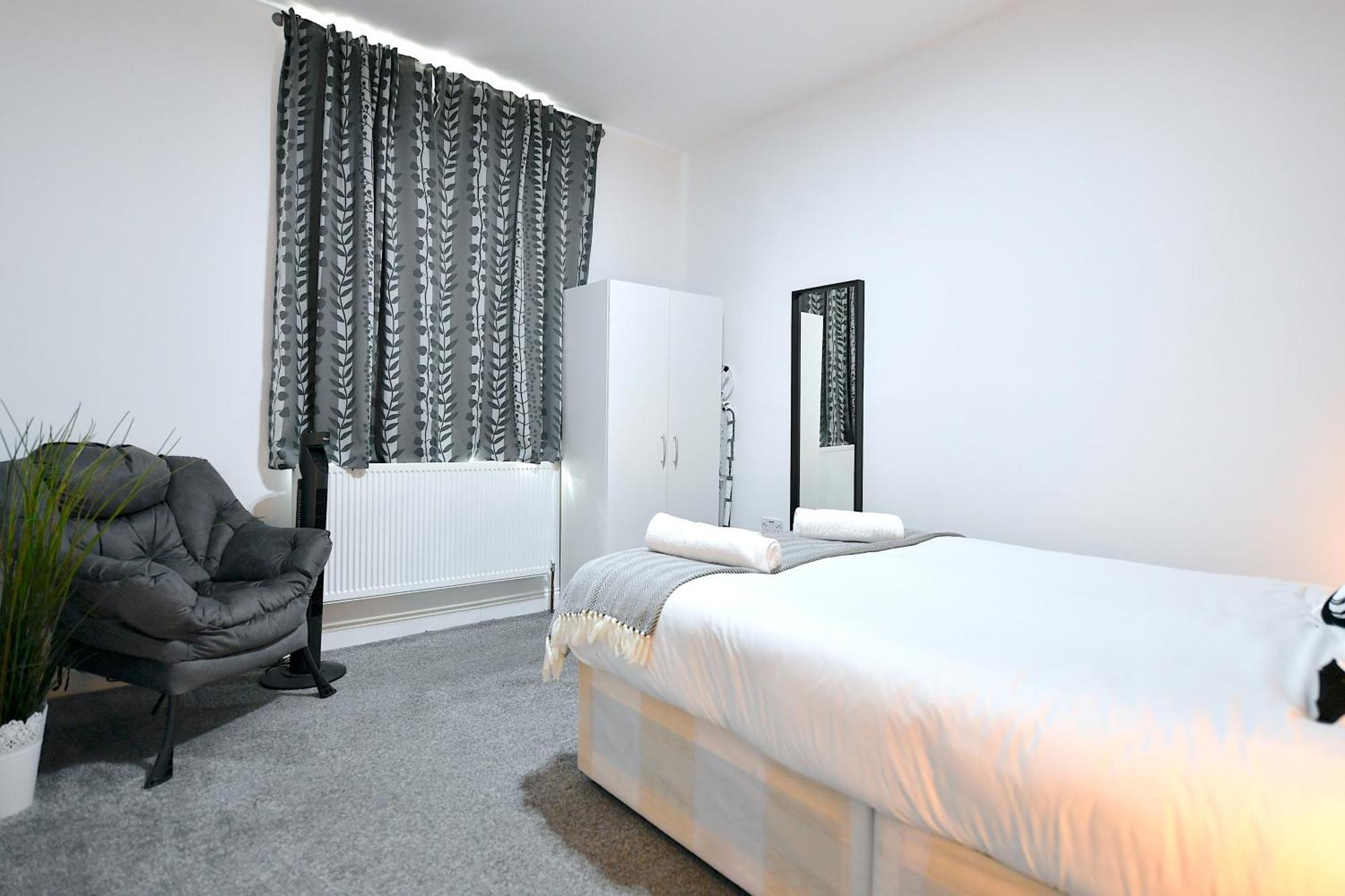 City Central Apartments Лондон Экстерьер фото