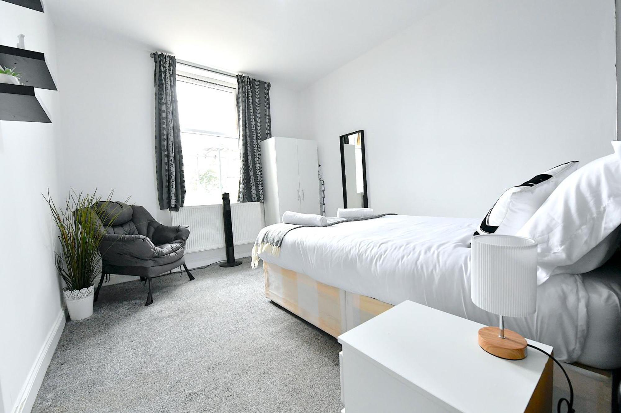 City Central Apartments Лондон Экстерьер фото